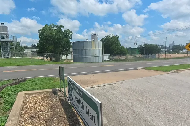 Dewarped 360 audit frame from parking boundary at 6:13 during the May 25, 2026 Sunken Gardens property walk.