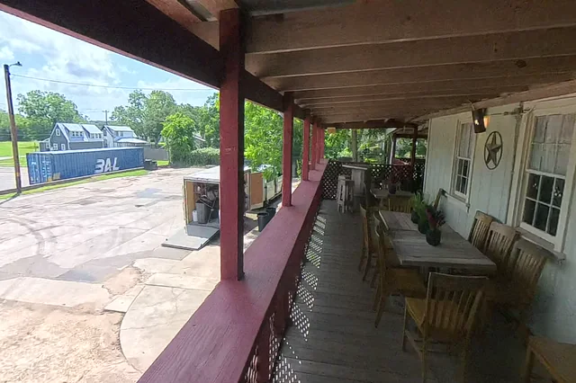 Dewarped 360 audit frame from back garden at 13:16 during the May 25, 2026 Sunken Gardens property walk.