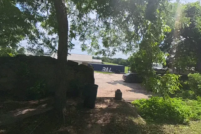 Dewarped 360 audit frame from stone patio and courtyard at 15:36 during the May 25, 2026 Sunken Gardens property walk.