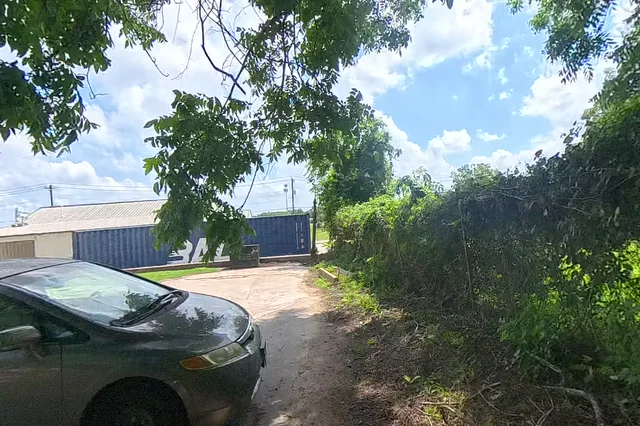 Dewarped 360 audit frame from return and shared-wall branch at 18:20 during the May 25, 2026 Sunken Gardens property walk.